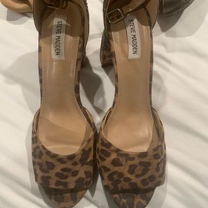 Steve Madden leopard color block heels with embroidered flowers 🌺